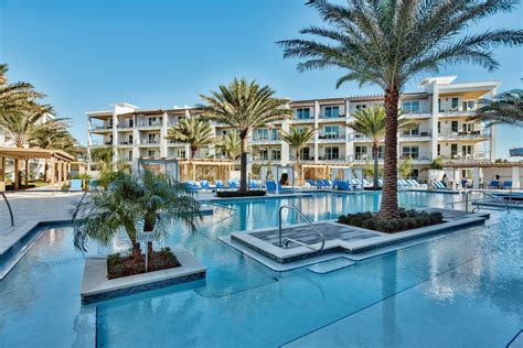 30a resorts on the beach.